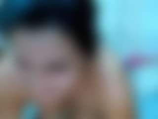 emmaxlina's Live Sex Cam Show