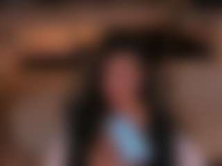 Live cam show with Kate Sunder - Curvy on CamwithHer