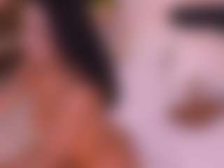 Live cam show with Kate Sunder - Handjob on AdultVida.com