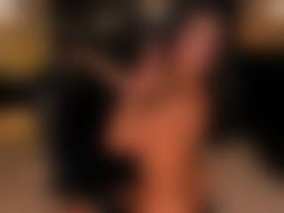 Live cam show with Kate Sunder - Spank on milfzrlive.com