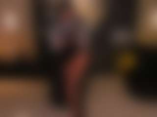 Live cam show with Kate Sunder - Stockings on CamSodaAdn