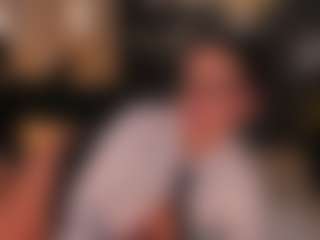 Live cam show with Kate Sunder - Wet on sexytreat.net