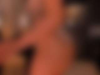 Live cam show with Kate Sunder - Tease on Camsoda