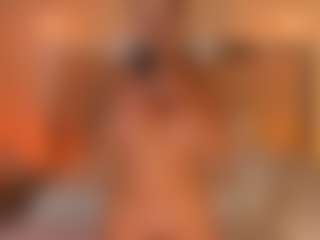 Live cam show with Kate Sunder - Hairy Pussy Latina on Uber Horny | colombia