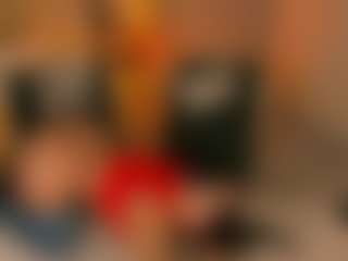 Live cam show with Kate Sunder - Bedroom on Camsoda