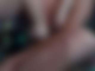 Live cam show with BaeBaeBlue - Spy MILF on SmokeAndPoke