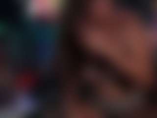 BaeBaeBlue MILF webcam performer live streaming
