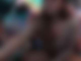 BaeBaeBlue MILF webcam performer live streaming