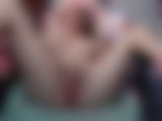 BaeBaeBlue's Live Sex Cam Show