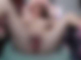BaeBaeBlue's Live Sex Cam Show