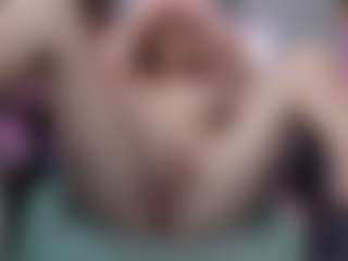 BaeBaeBlue's Live Sex Cam Show