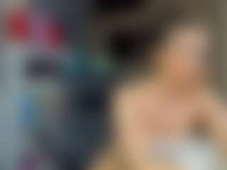 Live cam show with DaryaStars - Bald on Camsoda