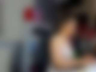 Live cam show with DaryaStars - White on Camversity | romania