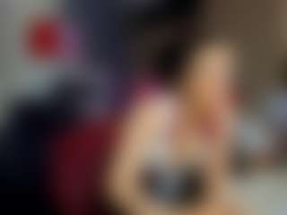 Spettacolo in cam dal vivo con DaryaStars - Lovense su Camsoda