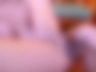 CALL ME MIA's Live Sex Cam Show