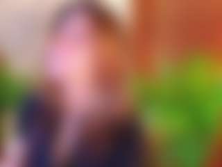 Live cam show with 𝓶𝓲𝓪 - Skinny on camwithhim.com