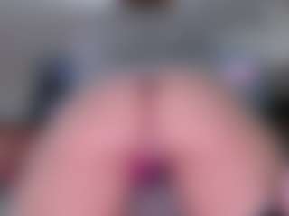 Live cam show with Violet Fugazzi - BBW on iamadamtest123.com