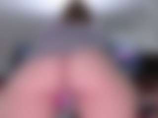 Live cam show with Violet Fugazzi - Big Tits on Camiplay Live