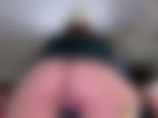 Live cam show with Violet Fugazzi - Sensual on Dolls Live