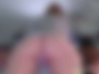 Violet Fugazzi MILF webcam performer live streaming