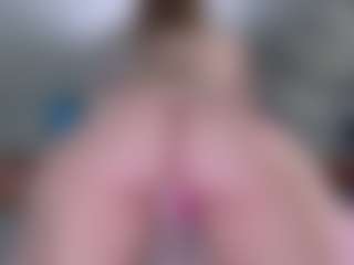 Live cam show with Violet Fugazzi - Camel Toe on Milfs Live