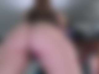 Live cam show with Violet Fugazzi - Worship on Camsoda