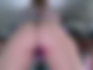 Live cam show with Violet Fugazzi - Gamer BBW on Camsoda