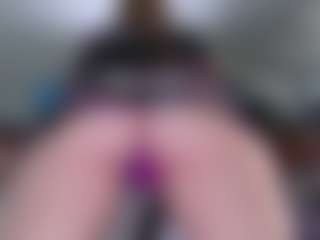 Live cam show with Violet Fugazzi - Lovense on Stripli.com