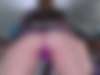 Live cam show with Violet Fugazzi - Interactivetoy Mature on Camsoda