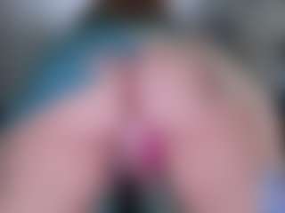 Live cam show with Violet Fugazzi - Blonde Hair Big Tits on Camsoda
