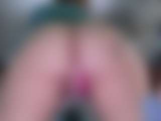 Live cam show with Violet Fugazzi - Blonde Hair on SpankPalCams