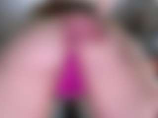 Live cam show with Violet Fugazzi - BBW on Camsoda