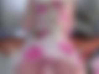 Live cam show with Violet Fugazzi - Solo on friskycurves.com