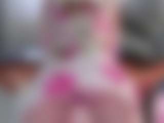 Live cam show with Violet Fugazzi - Canadian on live18s.com | canada