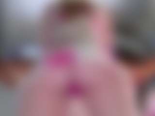 Live cam show with Violet Fugazzi - Curvy Young Adult on TeamSkeetLive