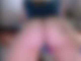 Live cam show with Violet Fugazzi - Innocent on x69.live
