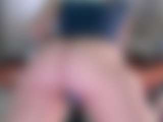 Live cam show with Violet Fugazzi - Amateur on Camsoda