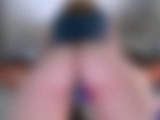 Live cam show with Violet Fugazzi - Interactivetoy Granny on sexylive.show