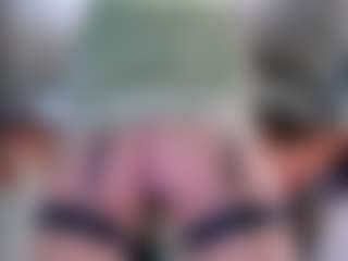 Live cam show with Violet Fugazzi - Upskirt on madthumbs