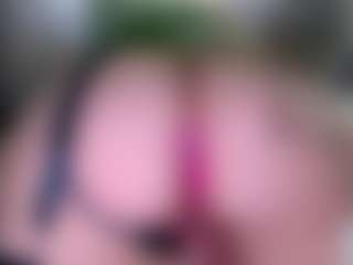 Violet Fugazzi's Live Sex Cam Show