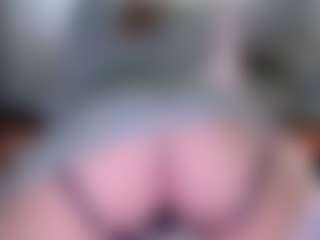 Live cam show with Violet Fugazzi - Lush Curvy on camtv