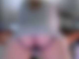 Live cam show with Violet Fugazzi - Interactivetoy Granny on slutload