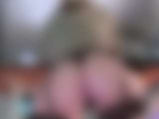 Live cam show with Violet Fugazzi - Blonde Hair on CamClone