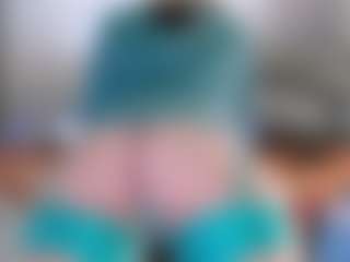 Violet Fugazzi's Live Sex Cam Show