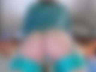 Violet Fugazzi's Live Sex Cam Show