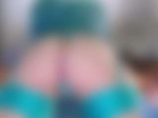Violet Fugazzi's Live Sex Cam Show