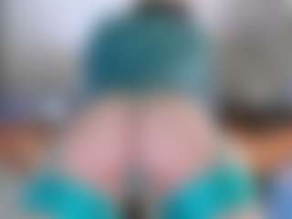 Violet Fugazzi's Live Sex Cam Show