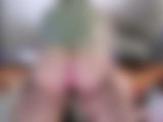 Violet Fugazzi's Live Sex Cam Show
