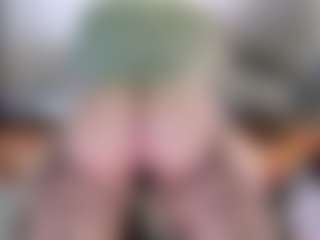 Violet Fugazzi's Live Sex Cam Show