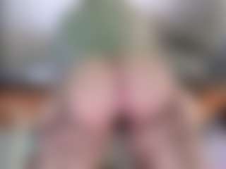 Violet Fugazzi's Live Sex Cam Show
